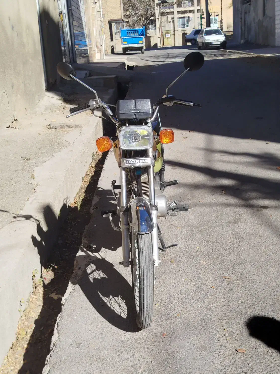 موتور200|موتورسیکلت|الیگودرز, |دیوار