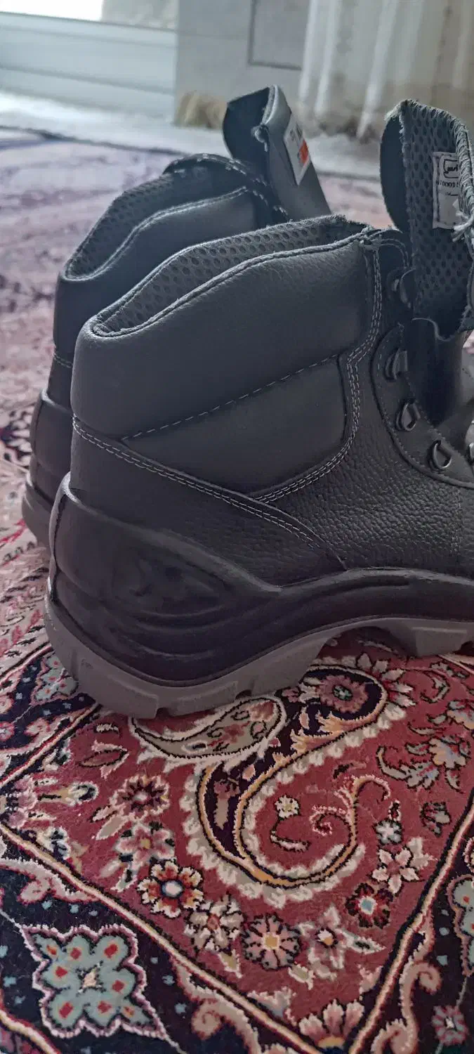 کفش ایمنی کلار|کیف، کفش، کمربند|نجف‌آباد, یزدانشهر|دیوار