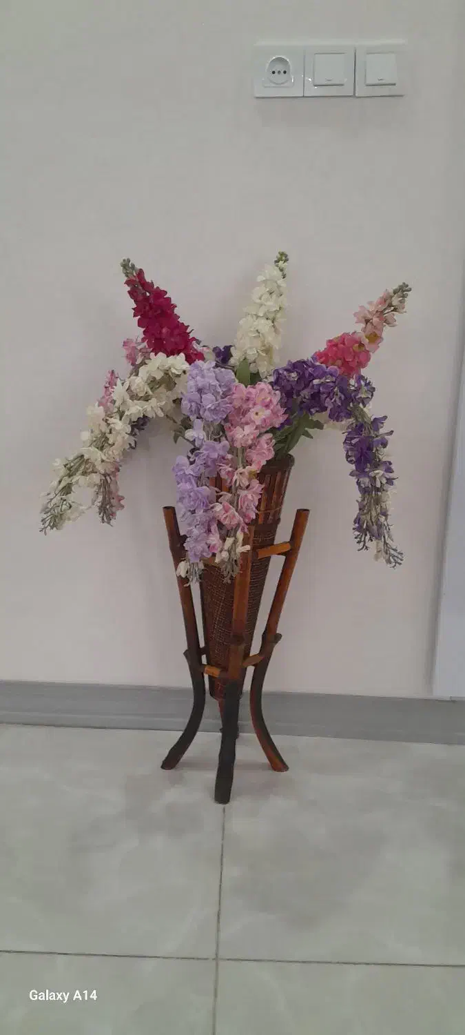 گل وگلدان|گل مصنوعی|همدان, |دیوار