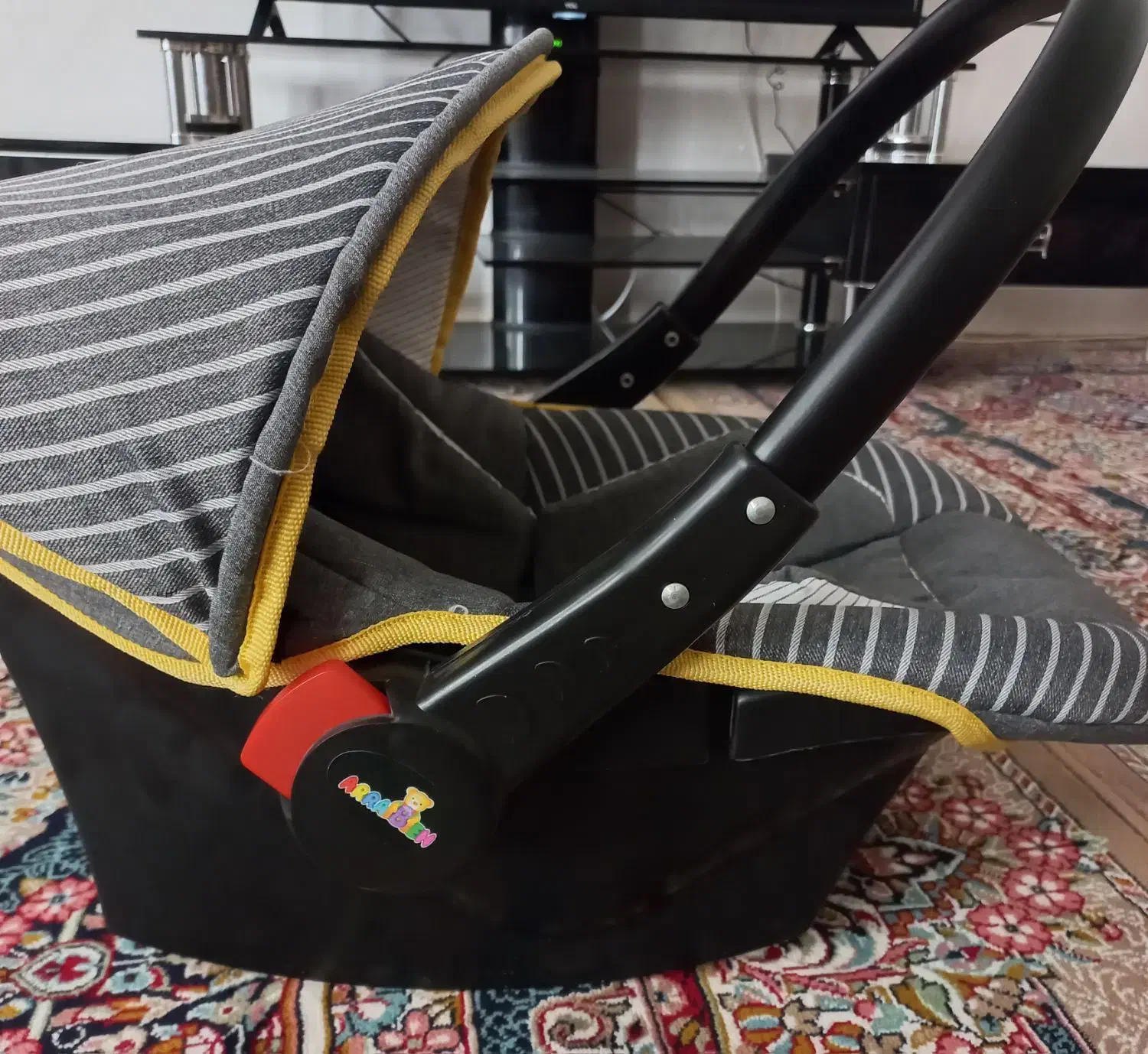 مبلغ۱۰۰۰۰۰۰|کالسکه و لوازم جانبی|تربت‌حیدریه, ده پائین|دیوار