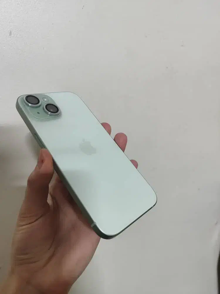 ایفون ۱۵ نرمال ۱۲۸ گیگ کاملا سالم و تمیز|موبایل|تهران, علم و صنعت|دیوار