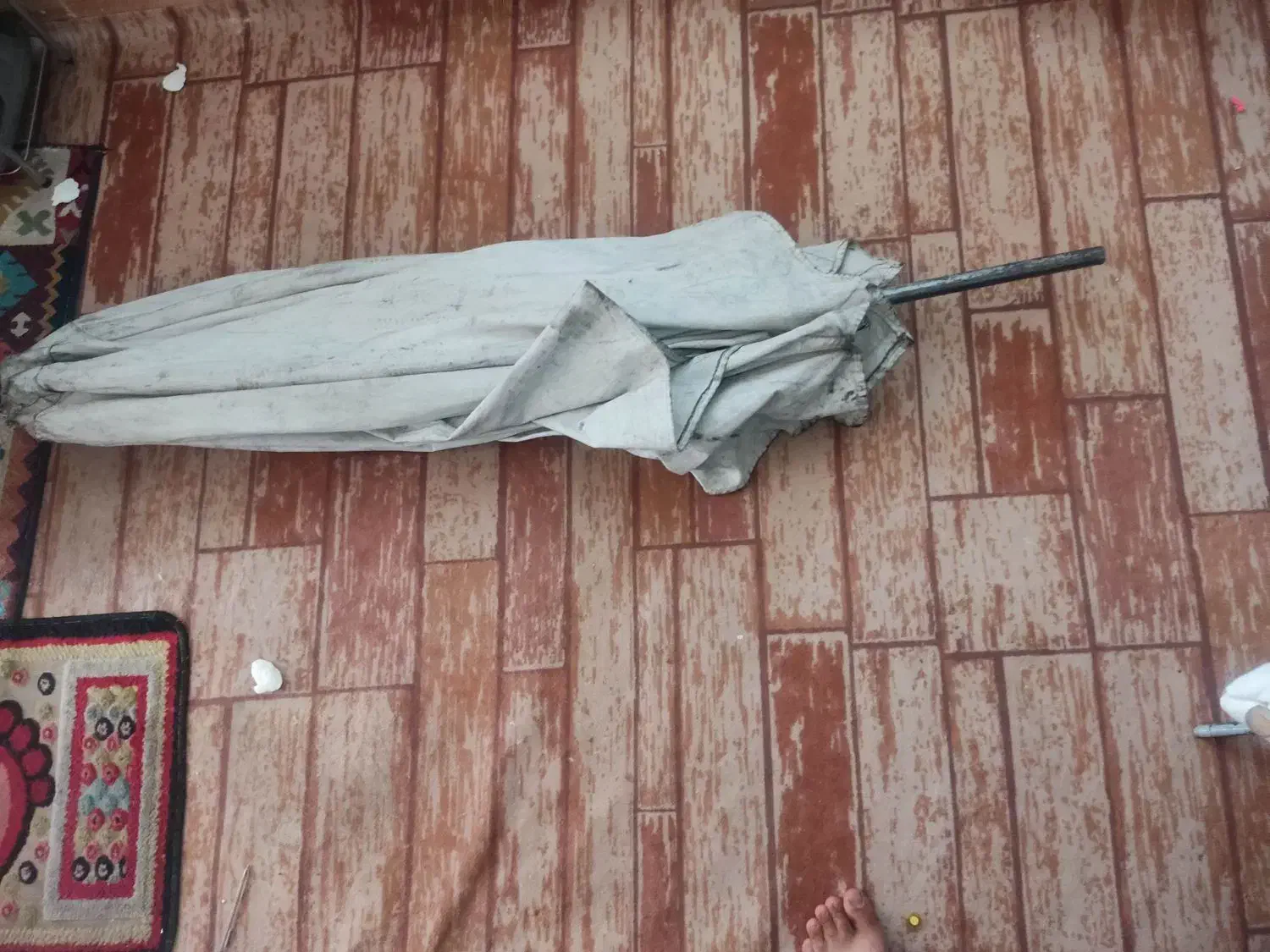 چتر سایبان|فعالیت داوطلبانه|شیراز, رکن‌آباد|دیوار