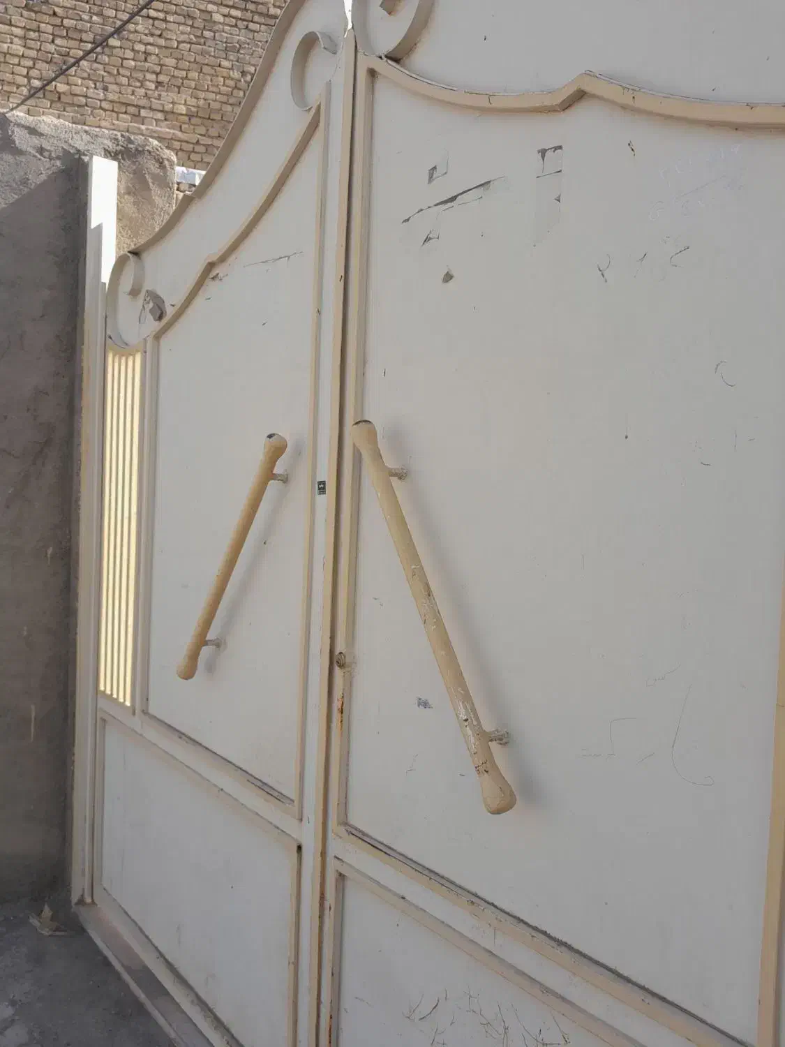 در بزرگ و سفت و محکم قیمت مناسب|مصالح و تجهیزات ساختمان|سبزوار, کلاته سیفر|دیوار