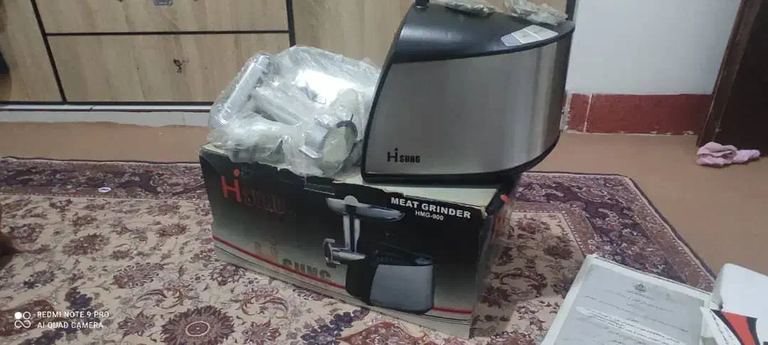 چزخ گوشت شرکتی4 میلیون|خردکن، آسیاب، غذاساز|دره شهر, |دیوار