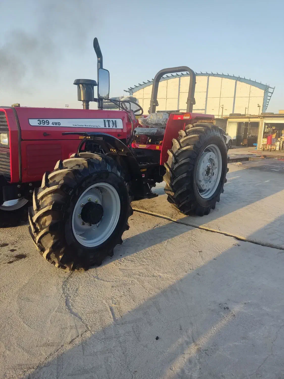 تراکتور 399جفت محور|خودرو سنگین|مرودشت, فاز اول شهرک فرهنگیان|دیوار