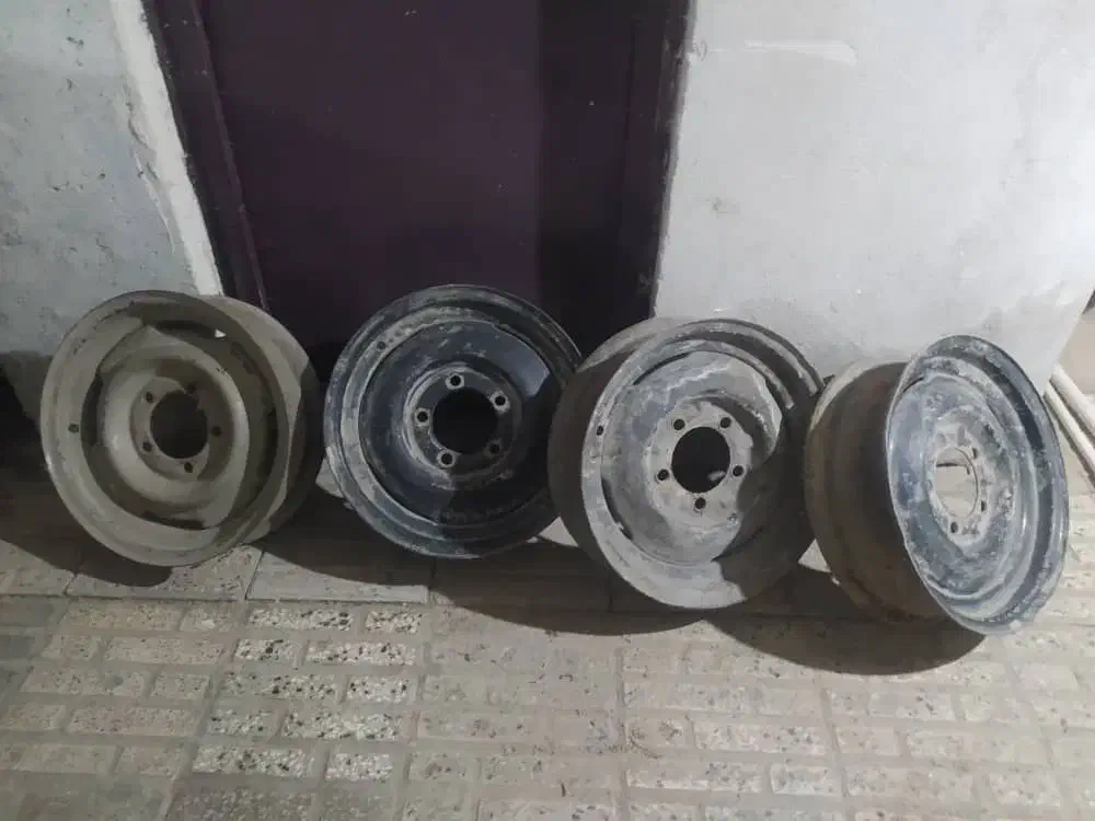 سرسیلندر و لوازم جیپ km|قطعات یدکی و لوازم جانبی|گرگان, |دیوار