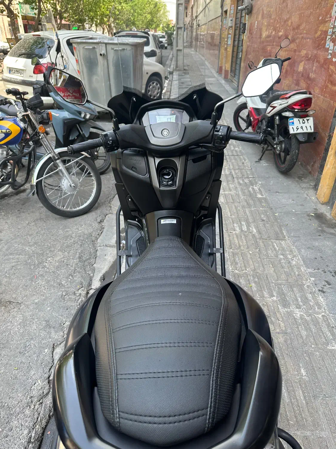 Nmax 1403|موتورسیکلت|تهران, اسفندیاری|دیوار