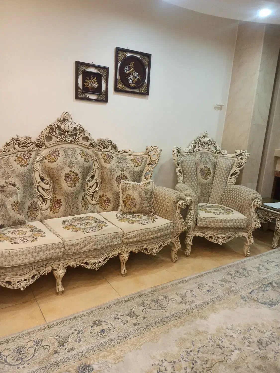 مبل سلطنتی شیک و تمیز|مبلمان خانگی و میز عسلی|شیراز, ستارخان|دیوار