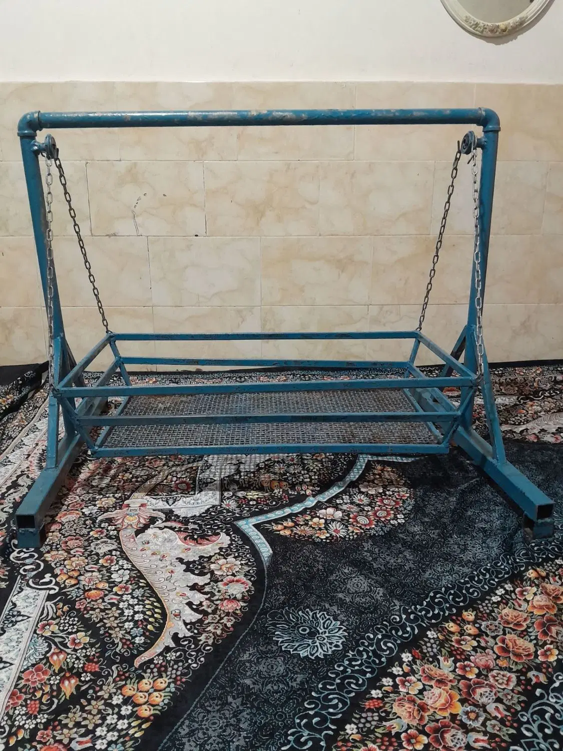 گهواره|تخت و صندلی بچه|ساوه, |دیوار
