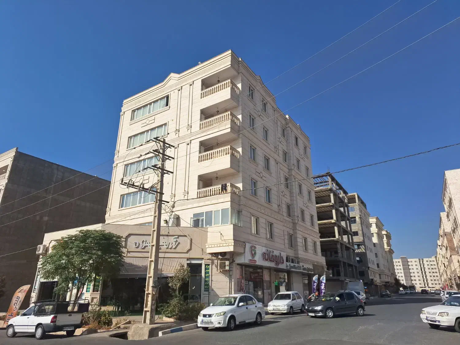 آپارتمان ۱۸۱ متر ، ۳ خوابه شهرک شاهد اندیشه|فروش آپارتمان|شهریار, شهرک شاهد|دیوار