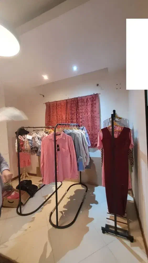 فروش عمده لباس و عینک به علت تغییر شغل|لباس|آمل, |دیوار