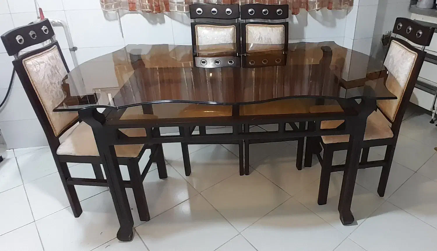 میز غذاخوری|میز و صندلی غذاخوری|بروجرد, |دیوار