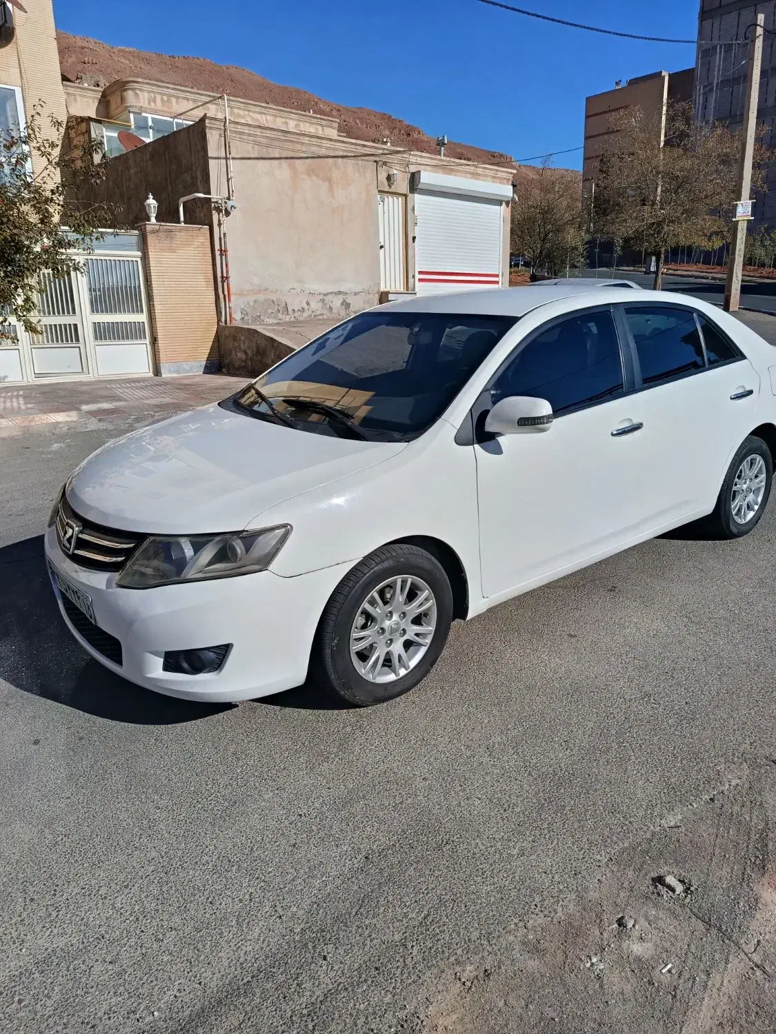 آریو دنده‌ای 1600cc، مدل ۱۳۹۷|خودرو سواری و وانت|تبریز, |دیوار