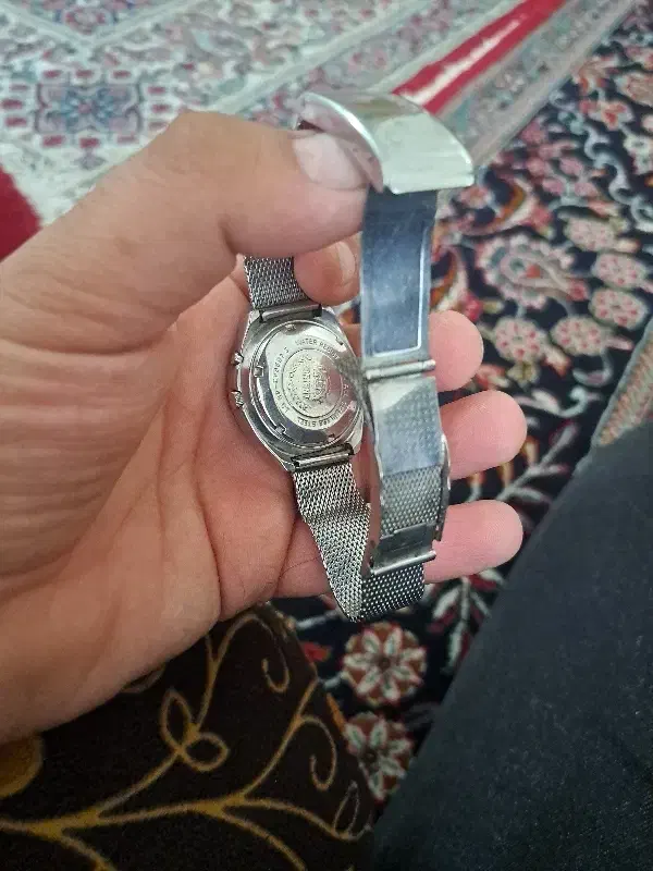 اورینت اتومات|ساعت|قم, حاج زینل|دیوار