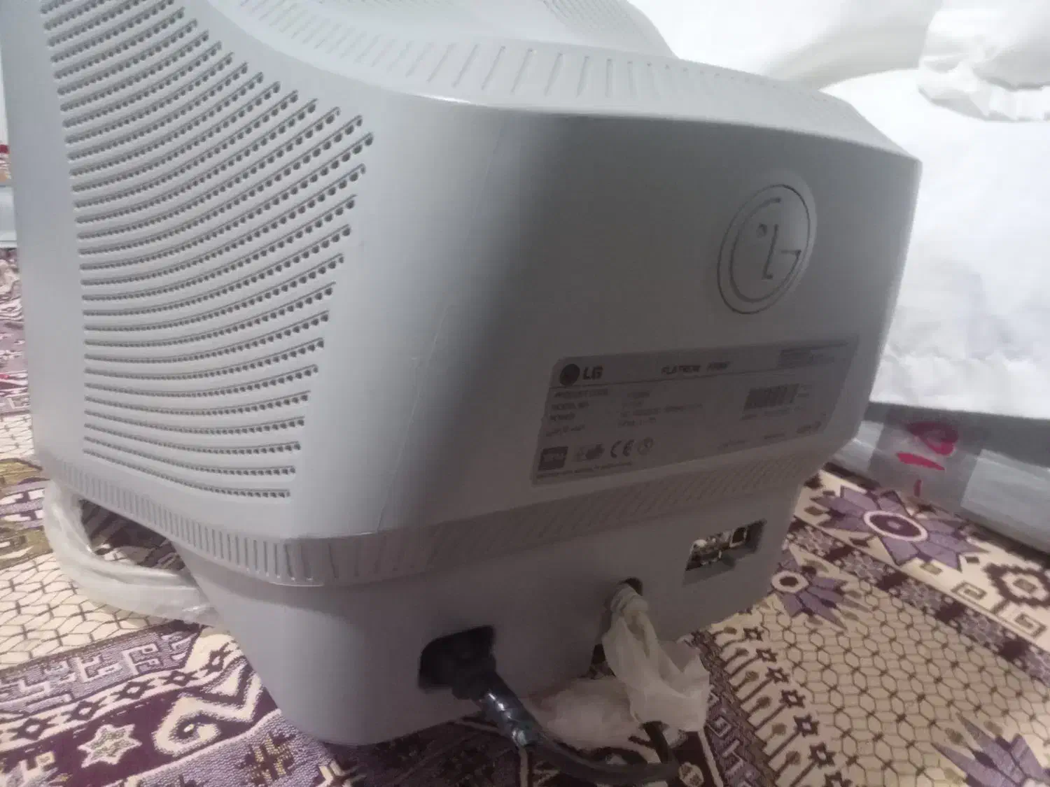 مانیتور کامپیوتر|قطعات و لوازم جانبی رایانه|سهند, |دیوار