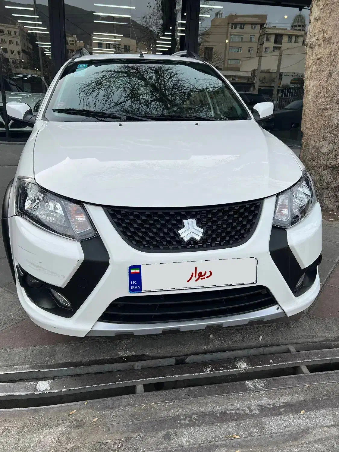 کوییک ۴۰۳ -۱۶۰۰۰ تا کار نو|خودرو سواری و وانت|کرج, عظیمیه|دیوار