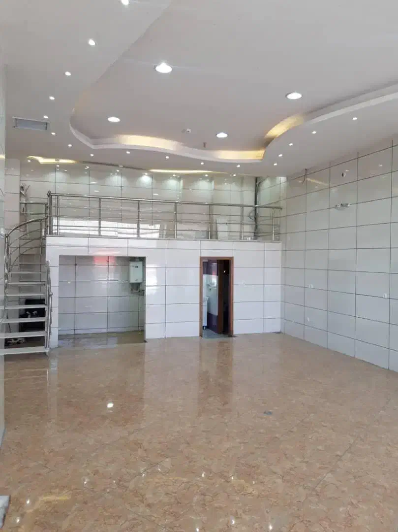 اجاره مغازه ۹۰ متری در ۲۵ آبان|اجارهٔ مغازه و غرفه|اصفهان, باب الدشت|دیوار