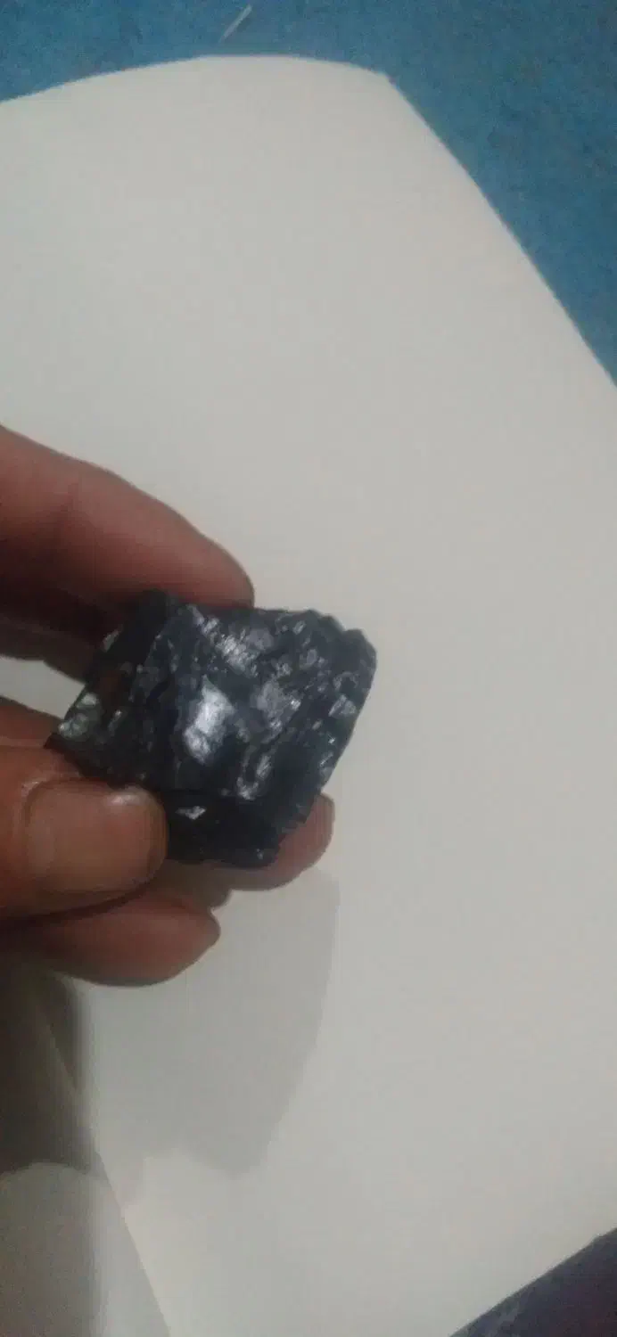 سنگ مشکوک به الماس سی|جواهرات|تبریز, |دیوار