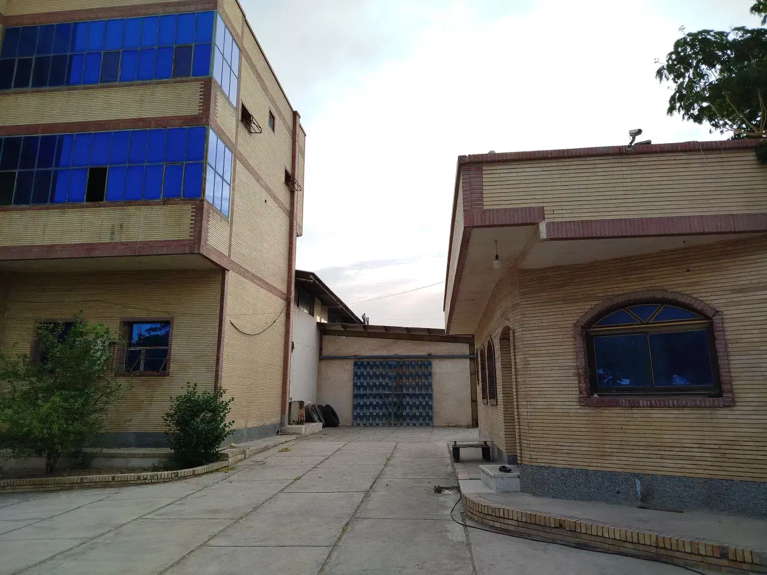 فروش کارخانه5000 متری ( نقد و اقساط ، معاوضه )|فروش دفتر صنعتی، کشاورزی، تجاری|بندرعباس, |دیوار