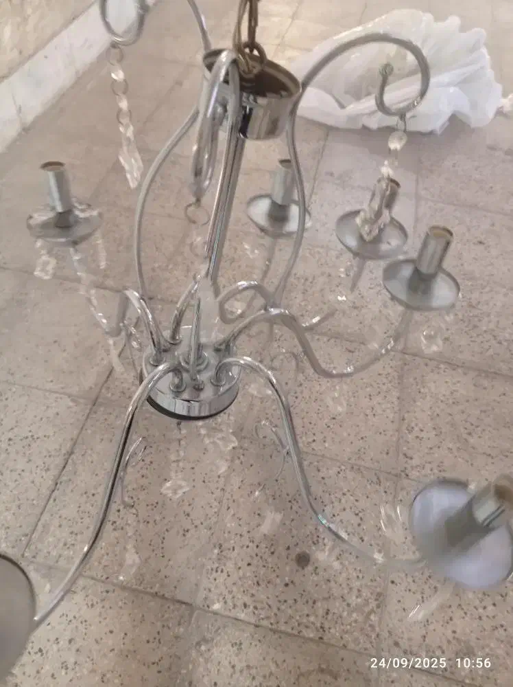 لوستر|لوستر و چراغ آویز|میانه, |دیوار