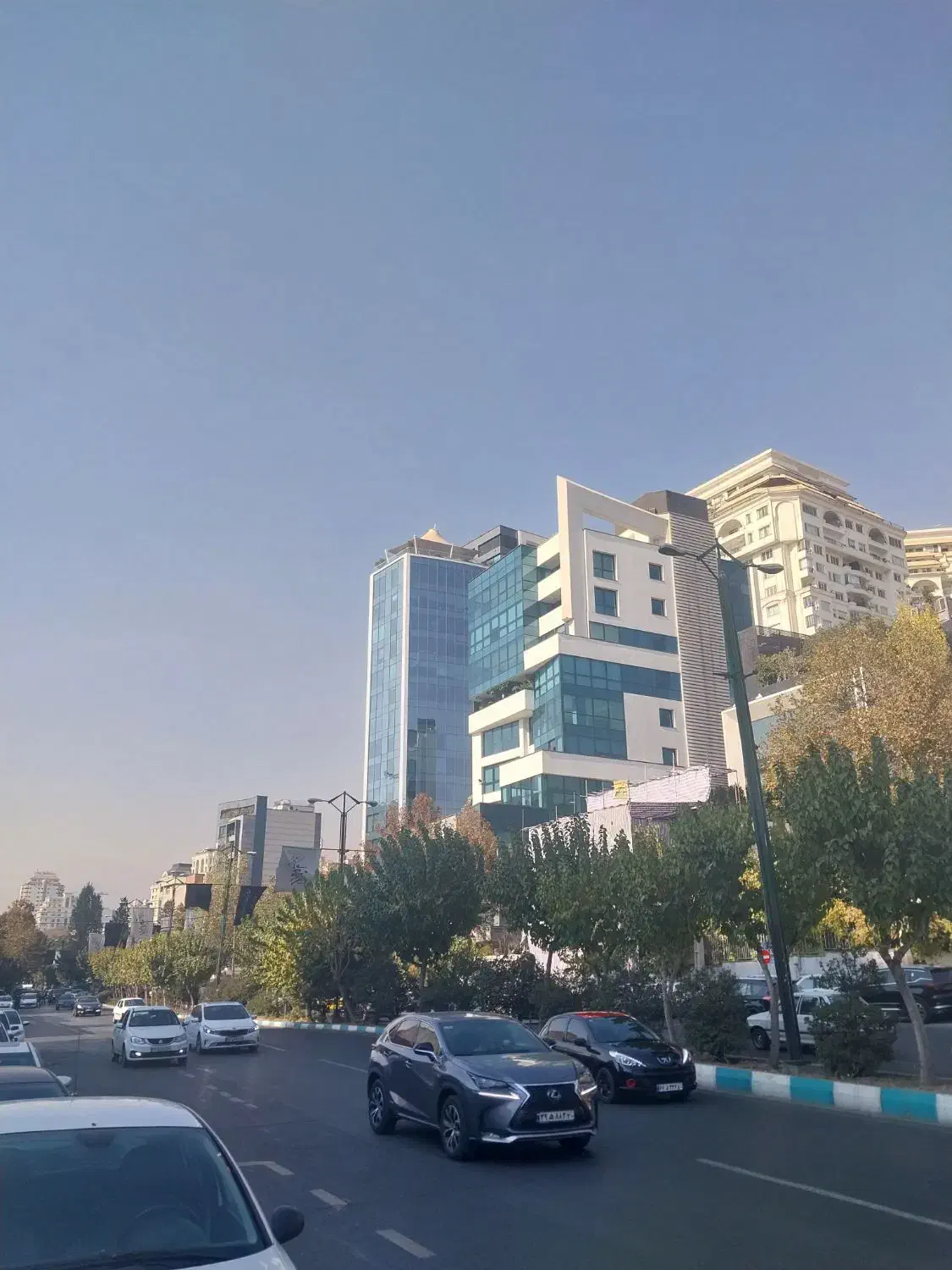 ۱۰۸متر بر فرمانیه موقعیت اداری .مناسب همه مشاغل|اجارهٔ دفتر کار، اتاق اداری، مطب|تهران, فرمانیه|دیوار