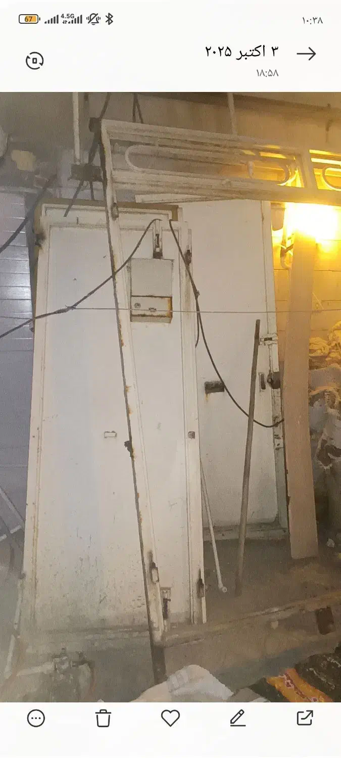 درب حیاط سه سلنگه همراه چهارچوب|مصالح و تجهیزات ساختمان|اراک, |دیوار