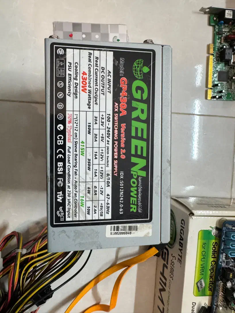 قطعات کامپیوتر cpu رم هاردفن وپاور ومادربرد اسپیکر|قطعات و لوازم جانبی رایانه|شیراز, گلدشت معالی‌آباد|دیوار