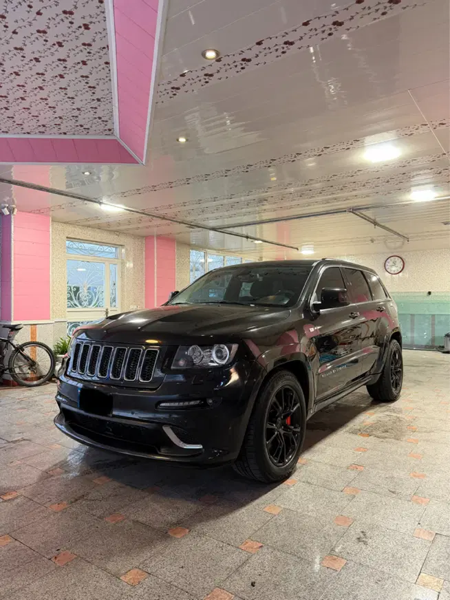 jeep grand cherokee SRT8|خودرو سواری و وانت|تبریز, |دیوار