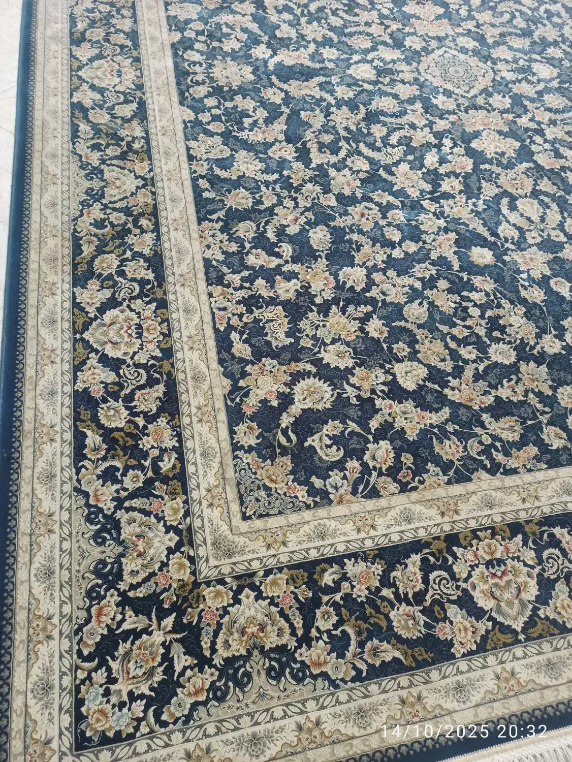 فرش کارکرده پرهام/دو تخته 12متری 1500شانه قیطران|فرش|مشهد, حجاب (شهرک غرب)|دیوار