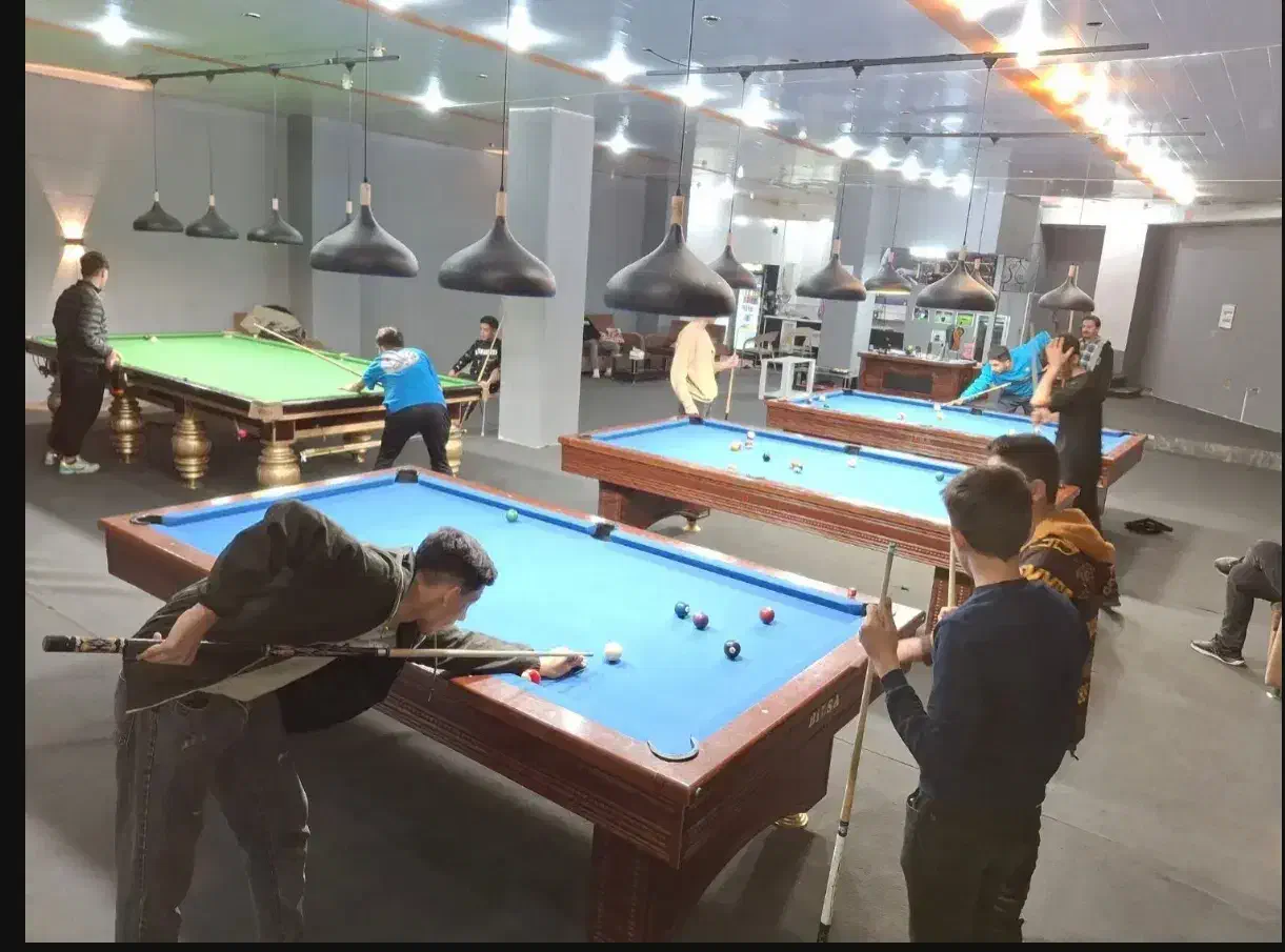 فرصت سرمایه گذاری و فروش باشگاه بیلیارد|تجهیزات ورزشی|مرند, |دیوار