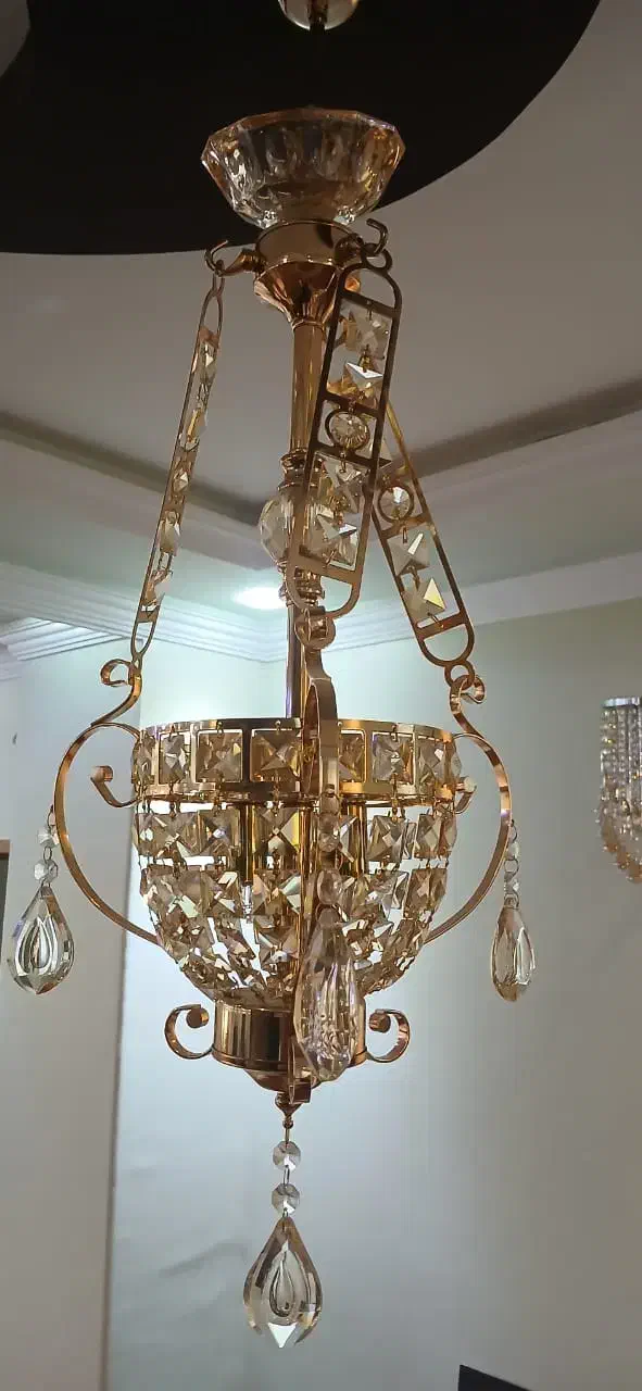 لوستر نو فقط ۵۰۰|لوستر و چراغ آویز|شهرضا, |دیوار