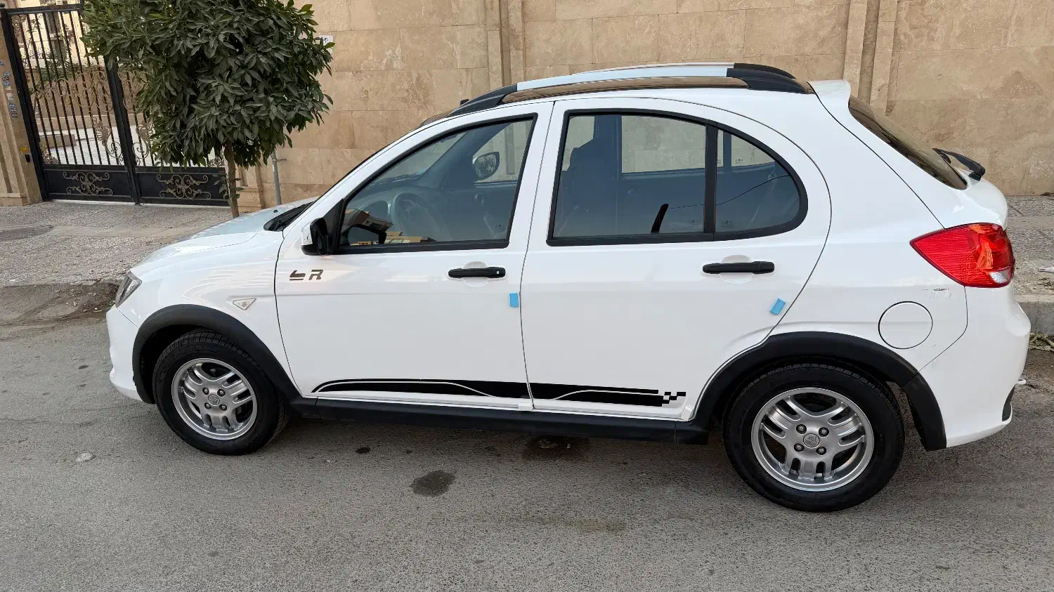 کوییک  مدل۱۴۰۱|خودرو سواری و وانت|شیراز, فرهنگ شهر|دیوار