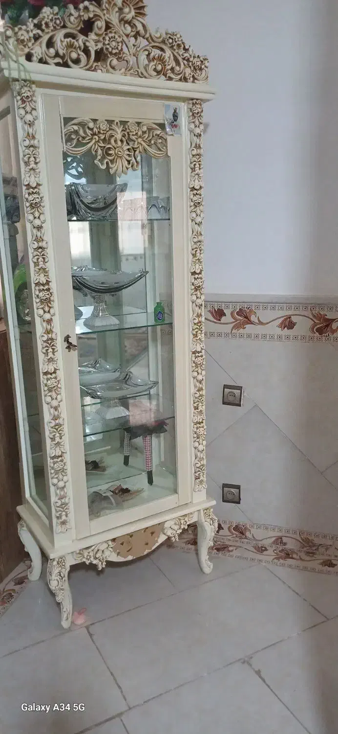 بوفه|بوفه، ویترین، کنسول|رباطکریم, رباطکریم|دیوار