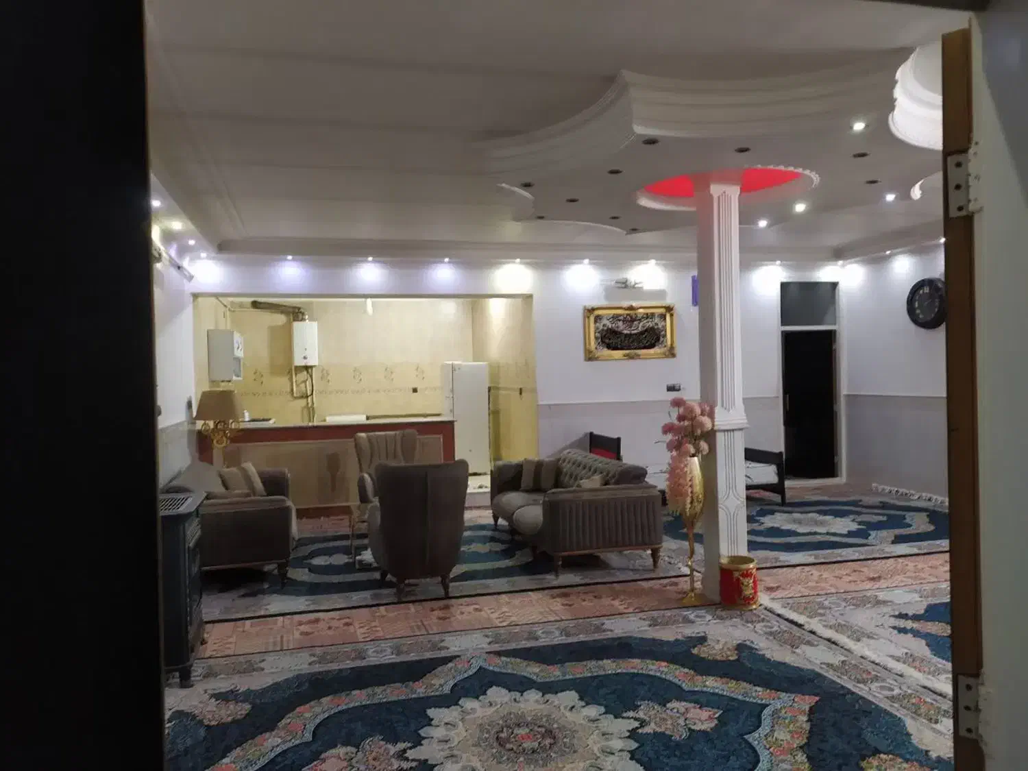 سویت سوییت منزل مبله دربست درجمکران با پارکینگ|اجارهٔ کوتاهمدت آپارتمان و سوئیت|قم, جمکران|دیوار