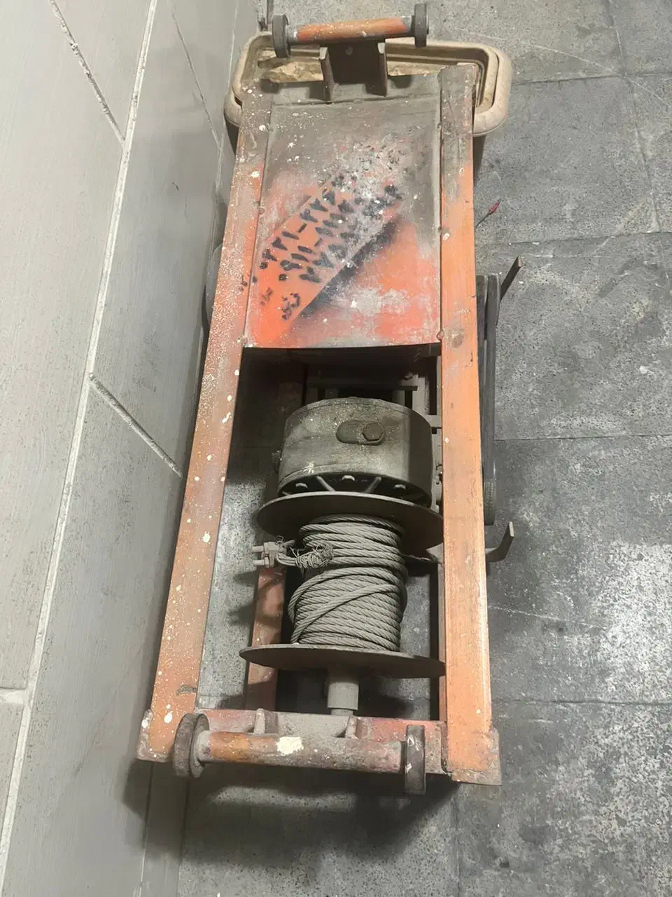 بالابر کارکرده|مصالح و تجهیزات ساختمان|تهران, وحیدیه|دیوار