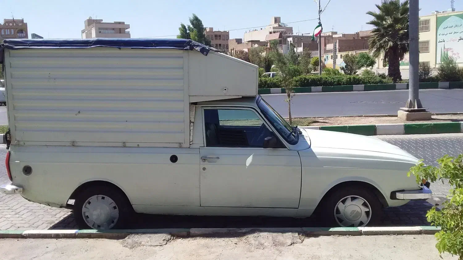 پیکان وانت مدل ۹۰|خودرو سواری و وانت|قم, دروازه قلعه|دیوار