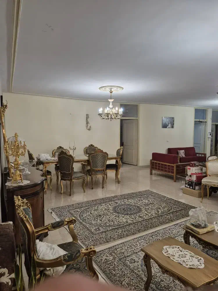 ۱۷۰ متر/ ۳ خواب/ چهارباغ/ ویلایی