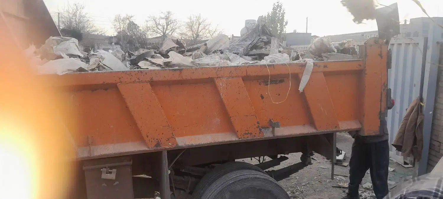 کمپرسی خاورحمل نخاله وزباله وشاخ وبرگ باکارگر|خدمات حمل و نقل|تهران, جمهوری|دیوار