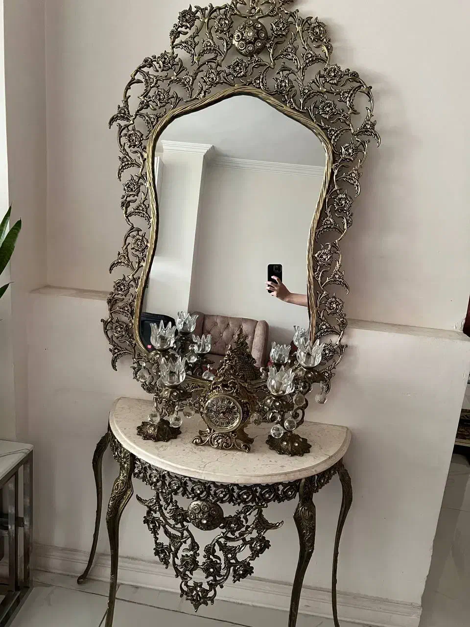 آیینه شمعدان|مبلمان خانگی و میز عسلی|شهریار, شهریار|دیوار