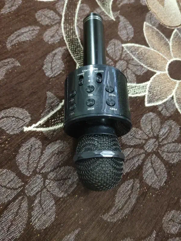 میکروفون شارژی بلوتوث دار زیبا نونو|صوتی و تصویری|زنجان, |دیوار