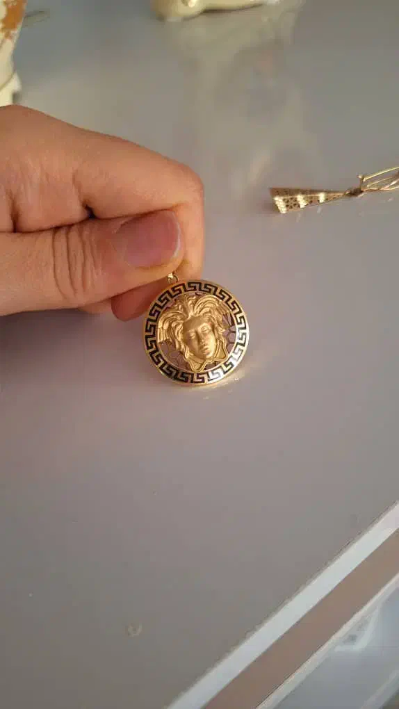 طلا در حد نو|جواهرات|تبریز, |دیوار