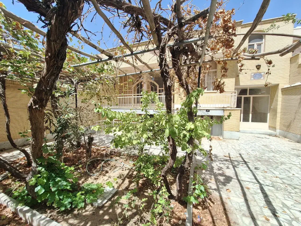 ویلایی 140 مترزیربنا/بازسازی شده/محمدطاهر/معاوضه|فروش خانه و ویلا|اصفهان, شاه پسند|دیوار