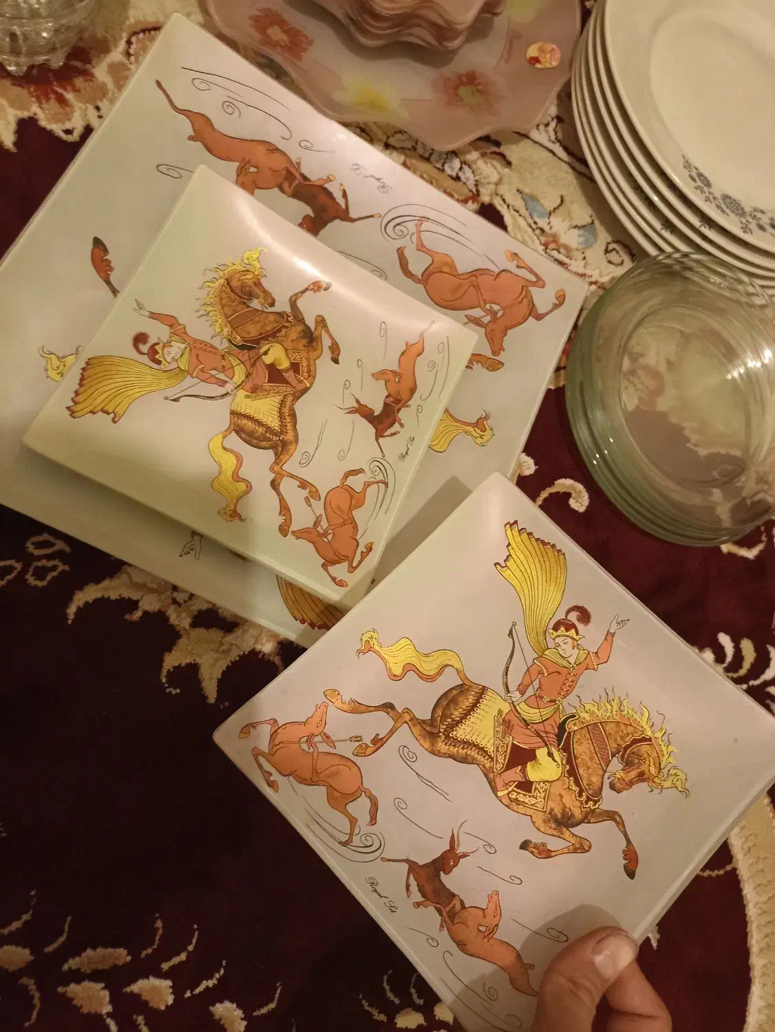 ظروف مختلف در حد نو|ظروف سرو و پذیرایی|مشهد, شهید بصیر|دیوار