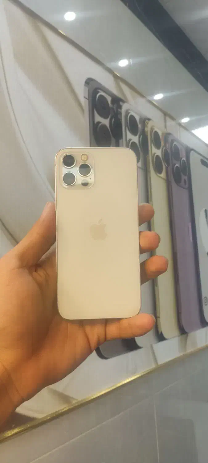 12pro|موبایل|ارومیه, |دیوار