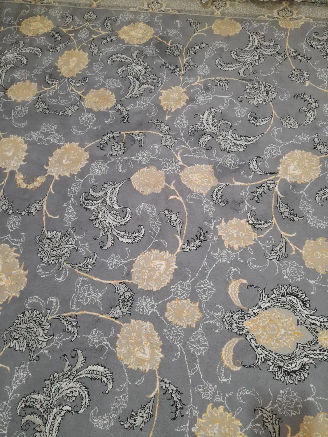 فرش ماشینی هفتصد شانه نو|فرش|میانه, |دیوار