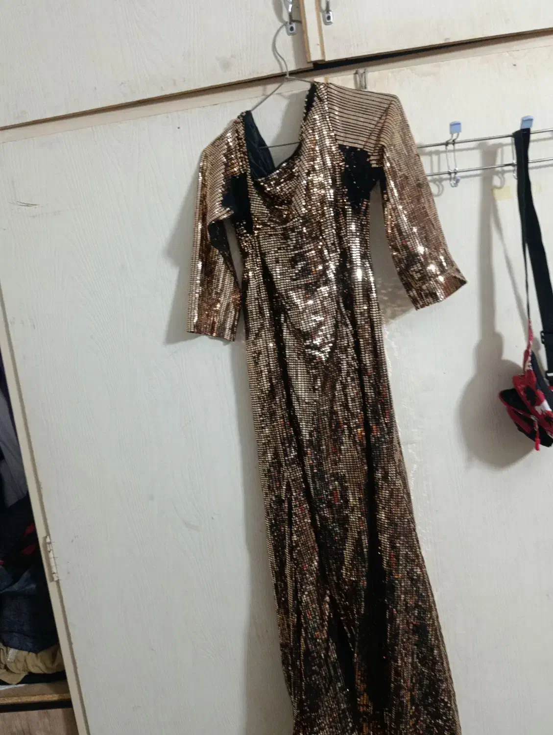 مانتو لباس مجلسی به فروش میرسید|لباس|یزد, |دیوار