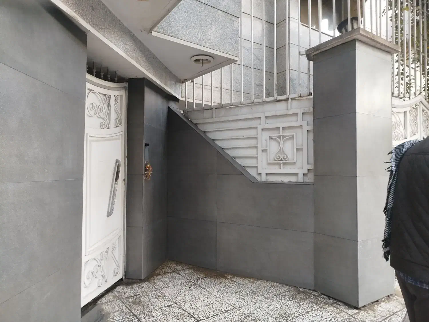 استاد کار سنگ سرامیک مزایک آجر نسوز  سنگ آنتیک|خدمات پیشه و مهارت|گنبد کاووس, |دیوار