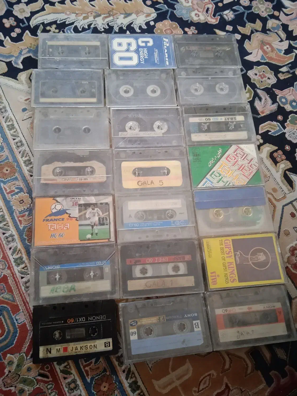 نوار کاست قدیمی|فیلم و موسیقی|شهریار, رامین|دیوار