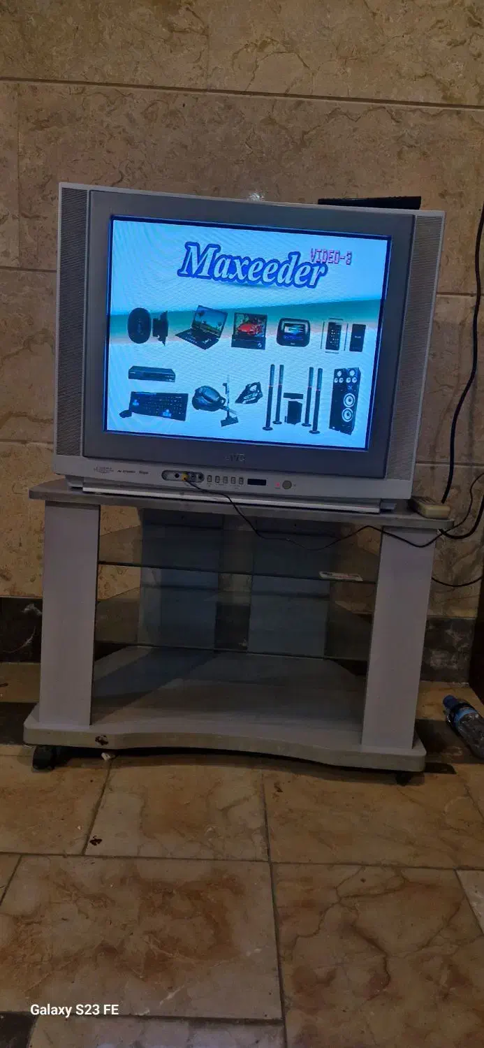 تلویزیون ۲۵ اینچ جی وی سی ژاپن jvc با میز|تلویزیون و پروژکتور|تهران, فاطمی|دیوار