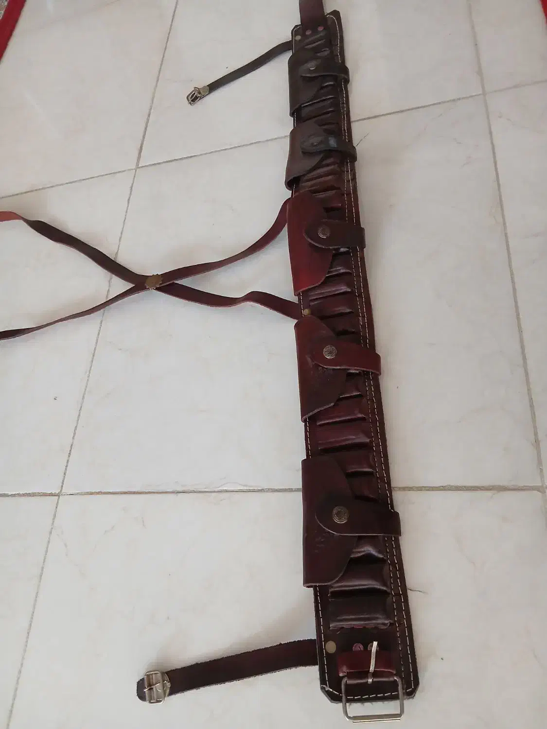 قطار فشنگ|کوهنوردی و کمپینگ|برخوار, |دیوار